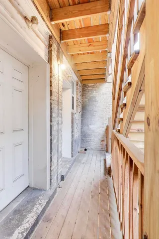 $289,000 | 6421 North Greenview Avenue, Unit 2W, Chicago, IL 60626