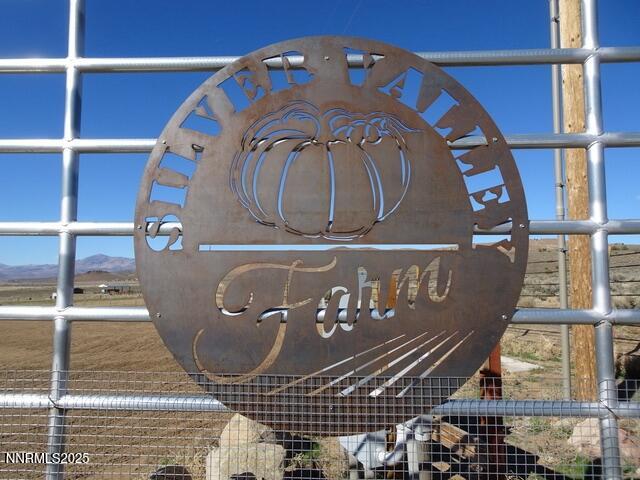 3995 Bacon Rind Road Reno, NV 89510 - Photo 5 of 14 a front view of a building