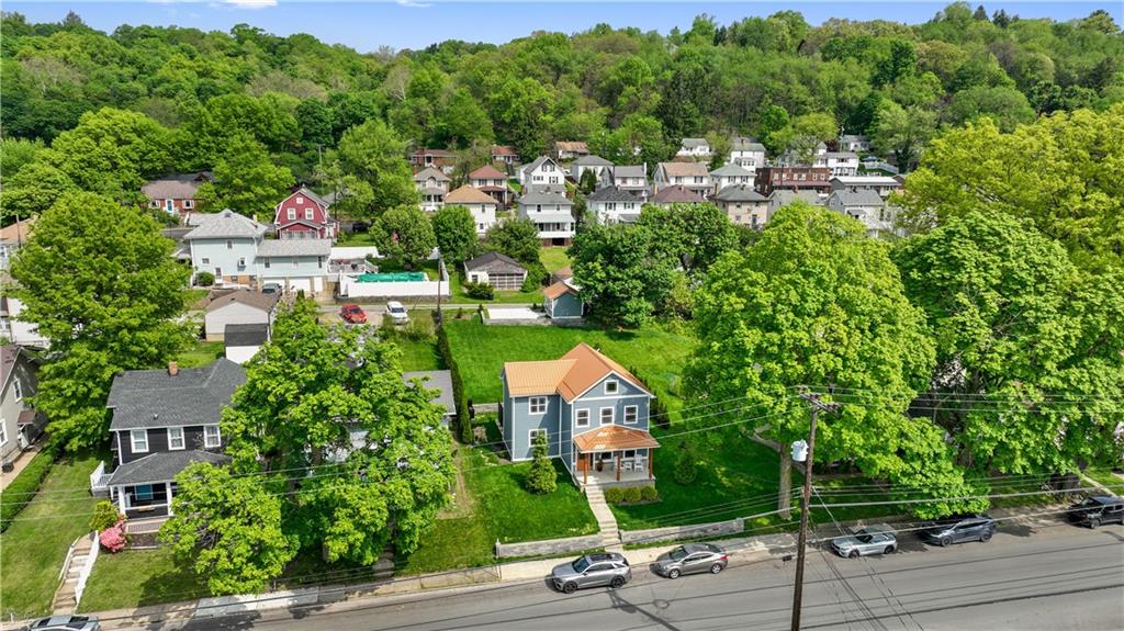 758 5th Street Beaver, PA 15009 - Photo 38 of 38 a view of house and garden