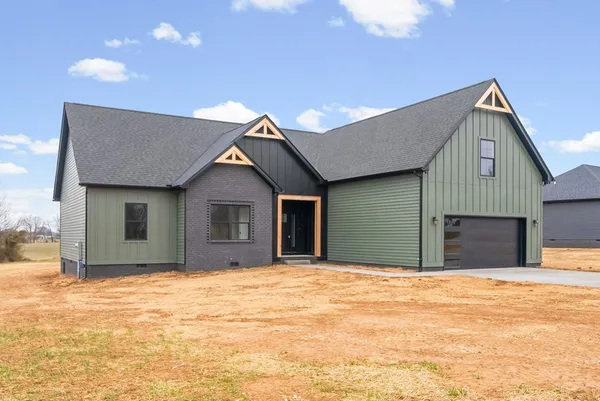 $439,900 | 416 Old Major Road, Hopkinsville, KY 42240