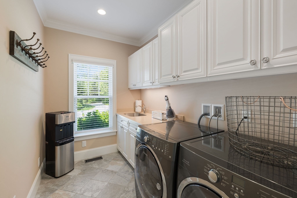 10 Shiverick Road Dennis, MA 02641 - Photo 19 of 41