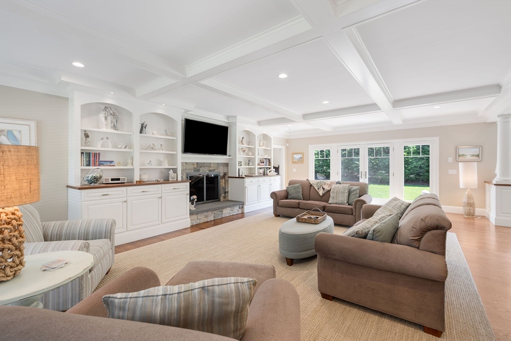 10 Shiverick Road Dennis, MA 02641 - Photo 8 of 41