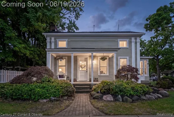 $430,000 | 36235 West Seven Mile Road, Livonia, MI 48152