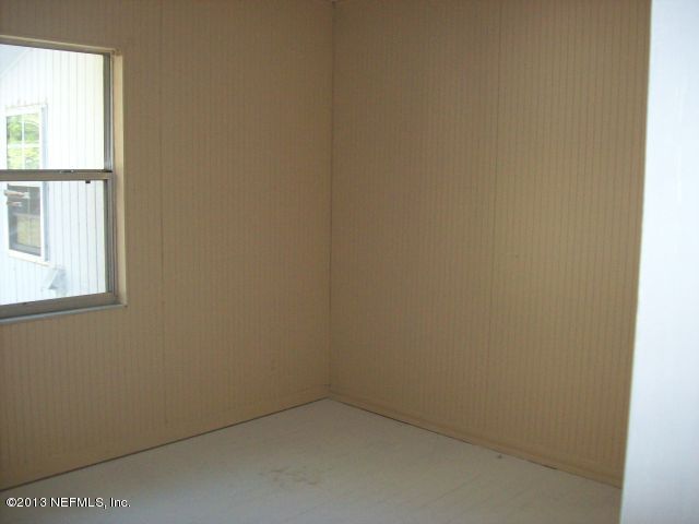 1616 Starratt Road Jacksonville, FL 32226 - Photo 9 of 11 Bedroom #3