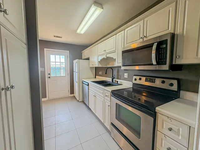 $1,100 | 433 Flowing Creek Drive, Evans, GA 30809