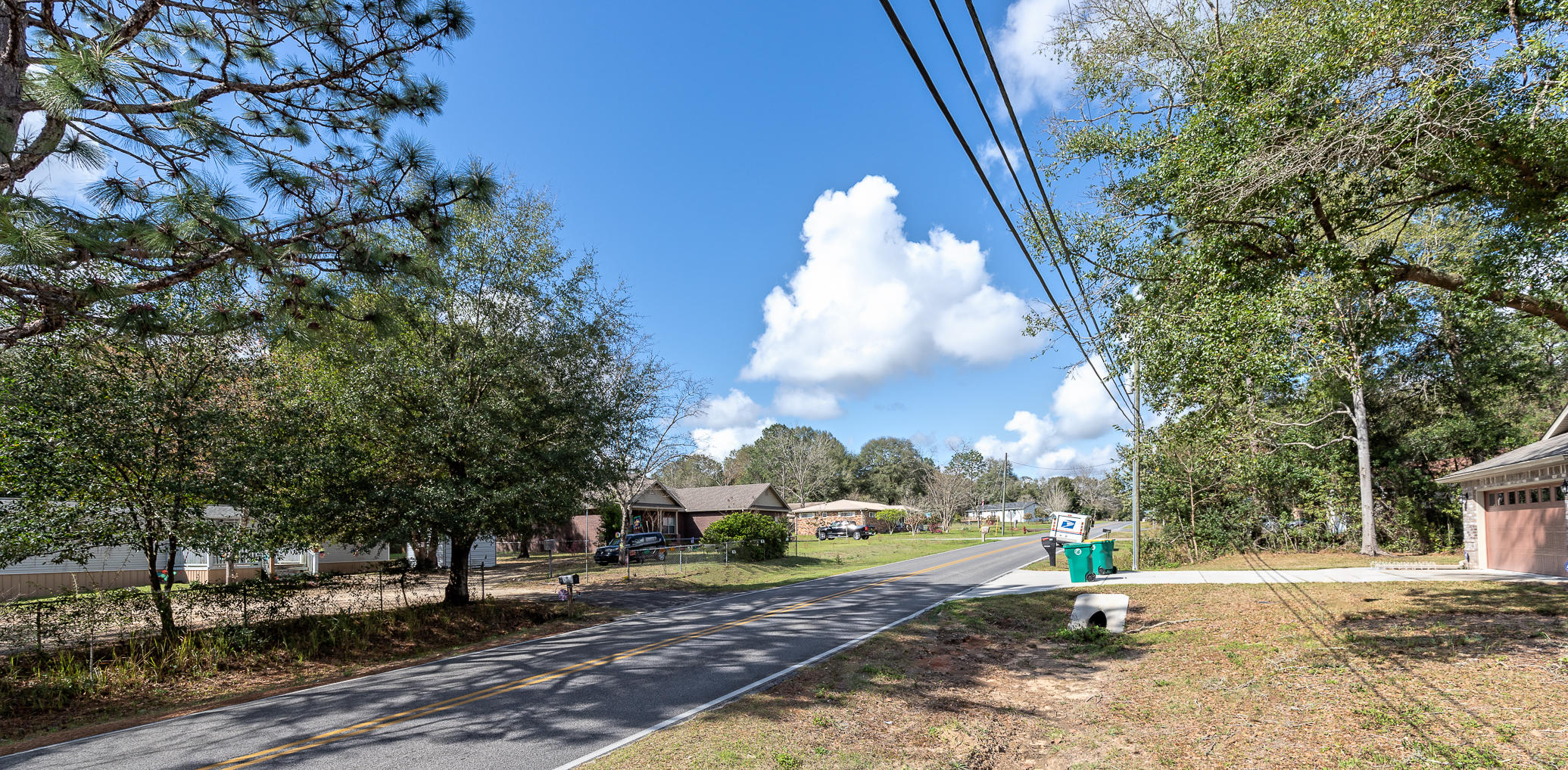 973 Valley Road Crestview, FL 32539 - Photo 19 of 20 a front view of a house with garden