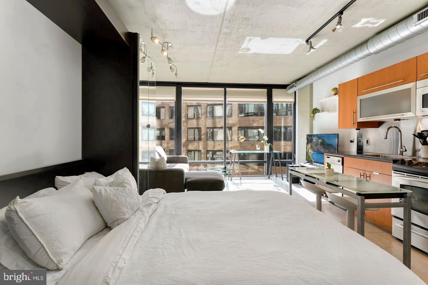 1133 14th Street Northwest, Unit 505 Washington, DC 20005 - Photo 11 of 23