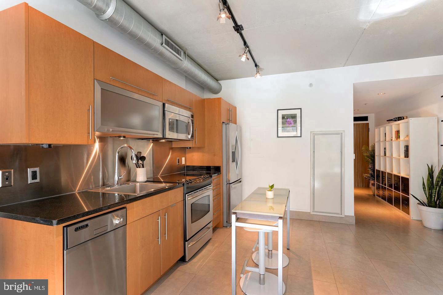 1133 14th Street Northwest, Unit 505 Washington, DC 20005 - Photo 9 of 23