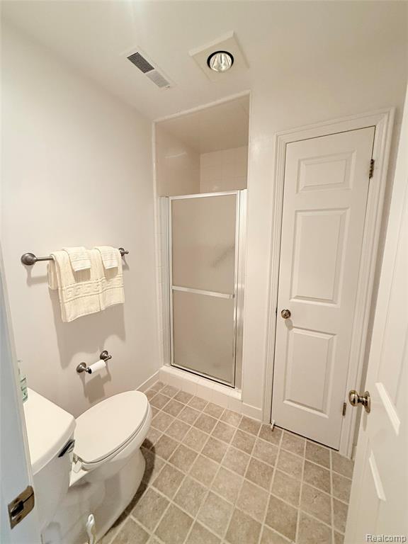 19710 West 13 Mile Road, Unit 201 Franklin, MI 48025 - Photo 11 of 34