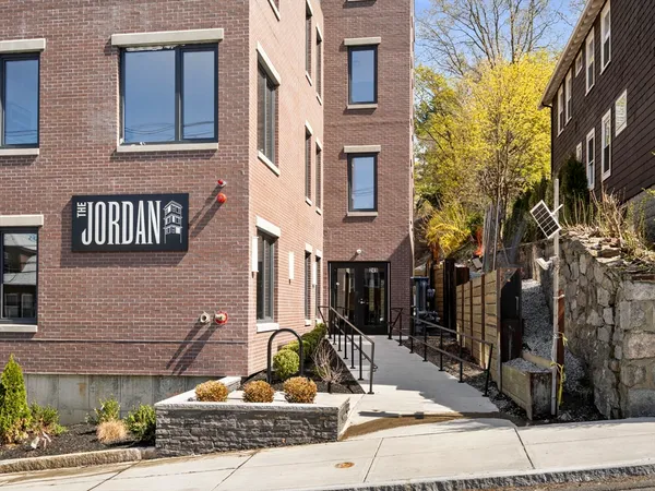 $4,400 | 249 Corey Road, Unit 201, Boston, MA 02135