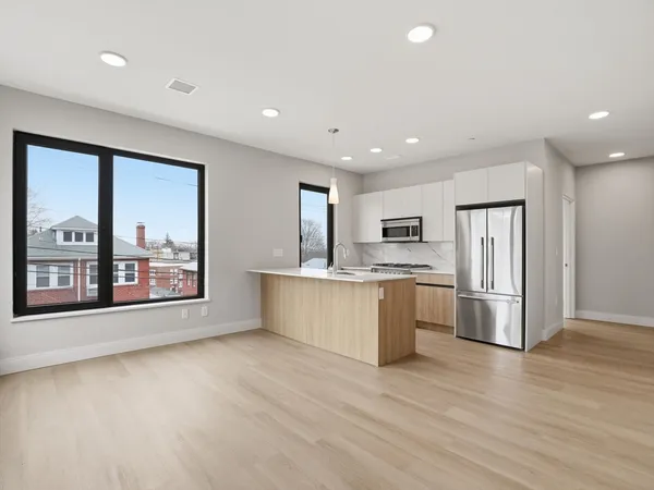 $4,400 | 249 Corey Road, Unit 201, Boston, MA 02135