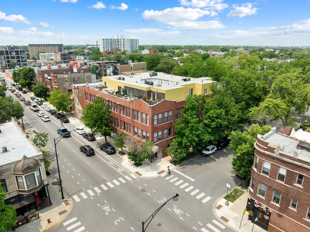 $4,750 | 2300 West Armitage Avenue, Unit 5, Chicago, IL 60647