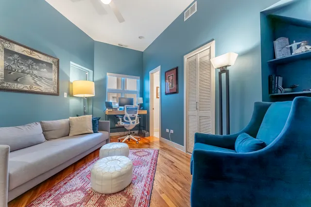 $4,750 | 2300 West Armitage Avenue, Unit 5, Chicago, IL 60647