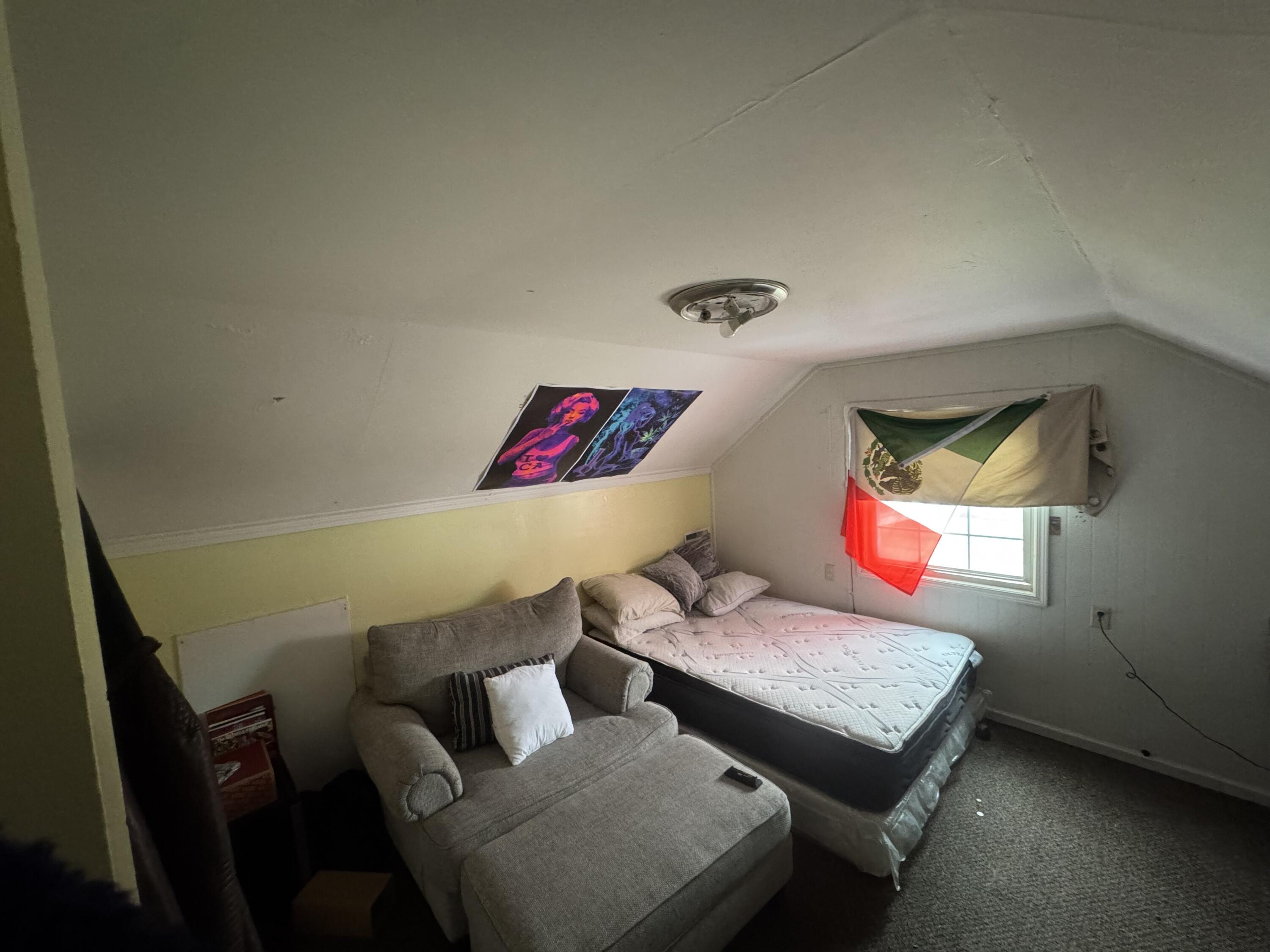 1157 South Hamilton Street Gary, IN 46403 - Photo 13 of 13 3000x2250