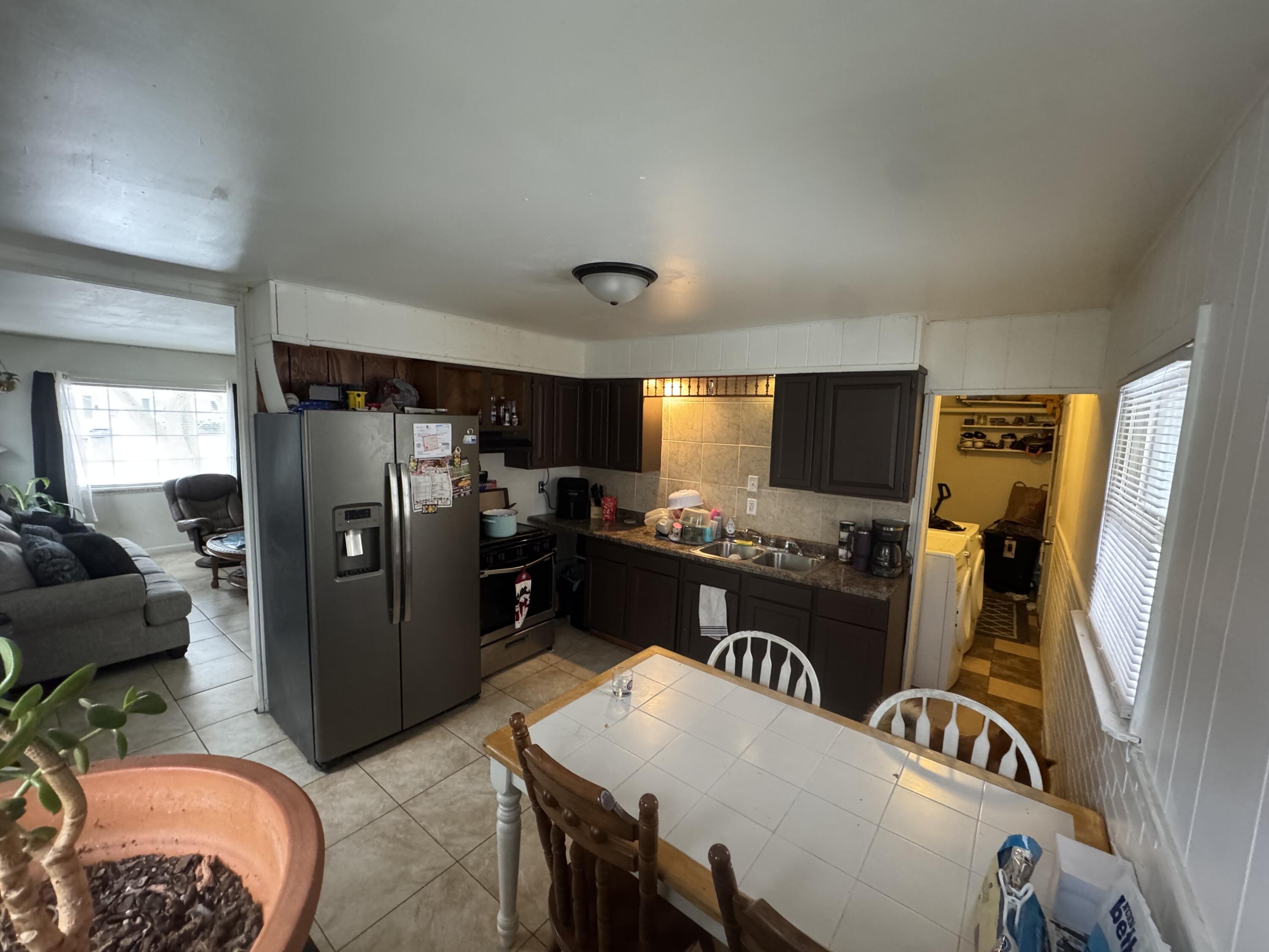 1157 South Hamilton Street Gary, IN 46403 - Photo 4 of 13 3000x2250