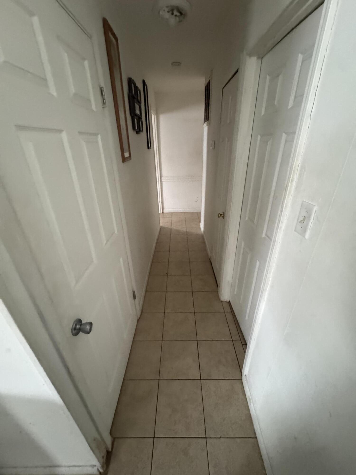 1157 South Hamilton Street Gary, IN 46403 - Photo 7 of 13 1500x2000