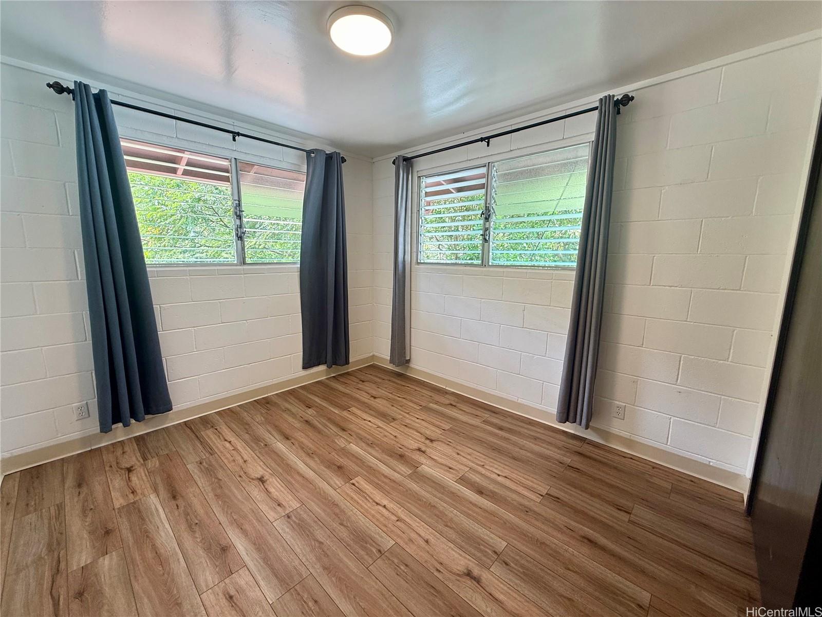 2826 Booth Road, Unit UPPR Honolulu, HI 96813 - Photo 15 of 20 Bedroom 2