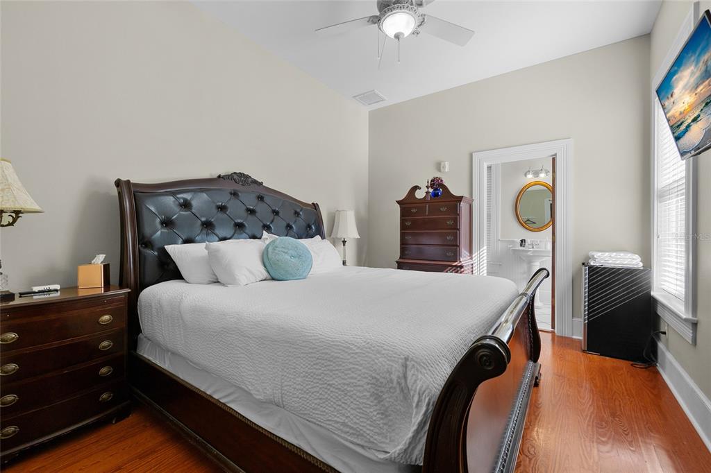 205 Southeast 7th Street Gainesville, FL 32601 - Photo 25 of 77