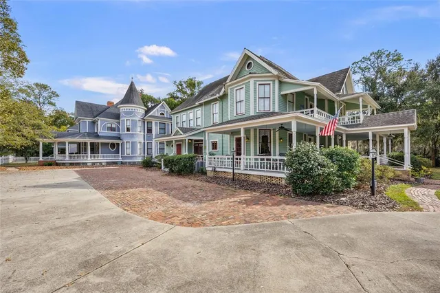 $2,100,000 | 205 Southeast 7th Street, Gainesville, FL 32601