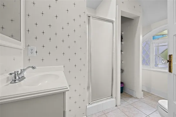 $2,100,000 | 205 Southeast 7th Street, Gainesville, FL 32601