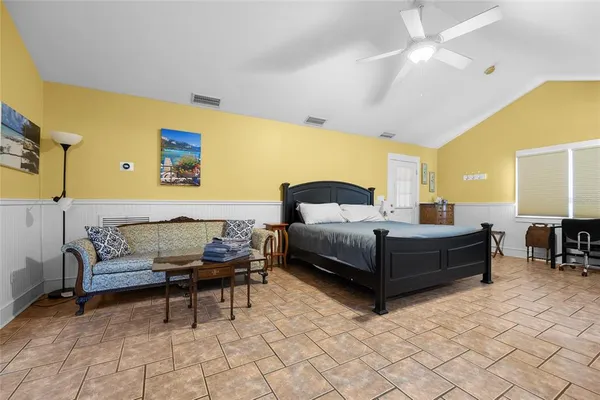 $2,100,000 | 205 Southeast 7th Street, Gainesville, FL 32601