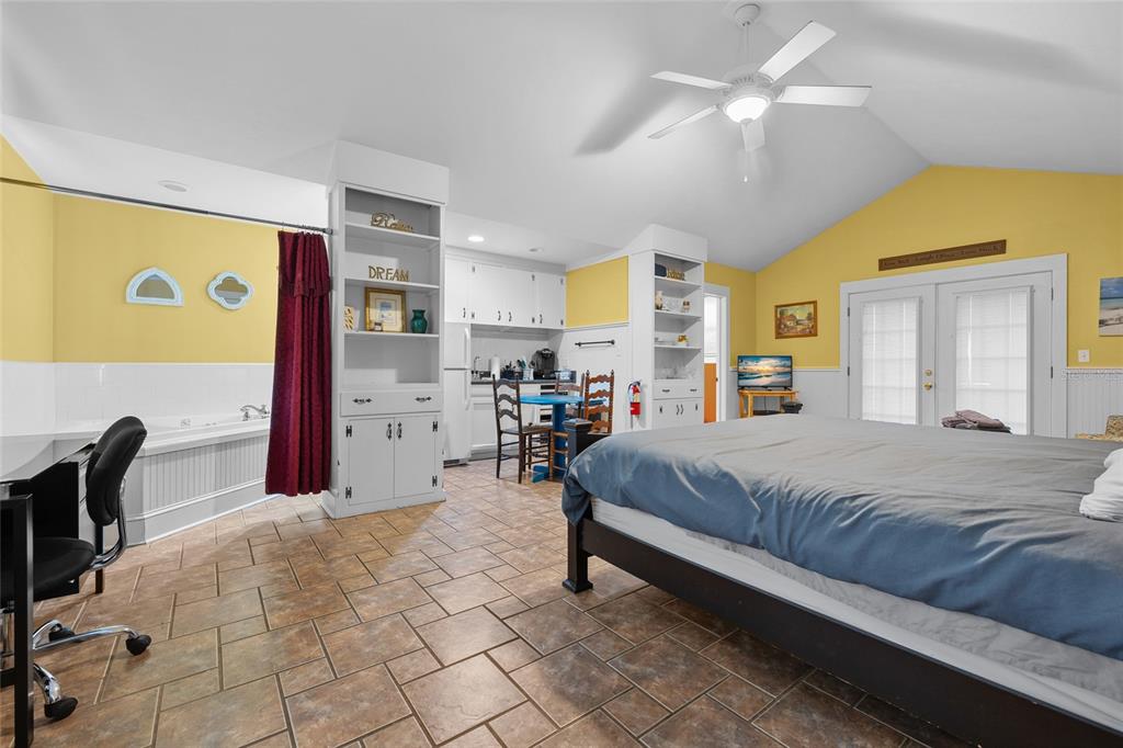 205 Southeast 7th Street Gainesville, FL 32601 - Photo 63 of 77