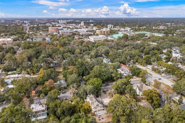 $2,100,000 | 205 Southeast 7th Street, Gainesville, FL 32601