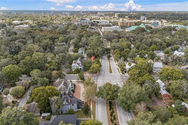 $2,100,000 | 205 Southeast 7th Street, Gainesville, FL 32601