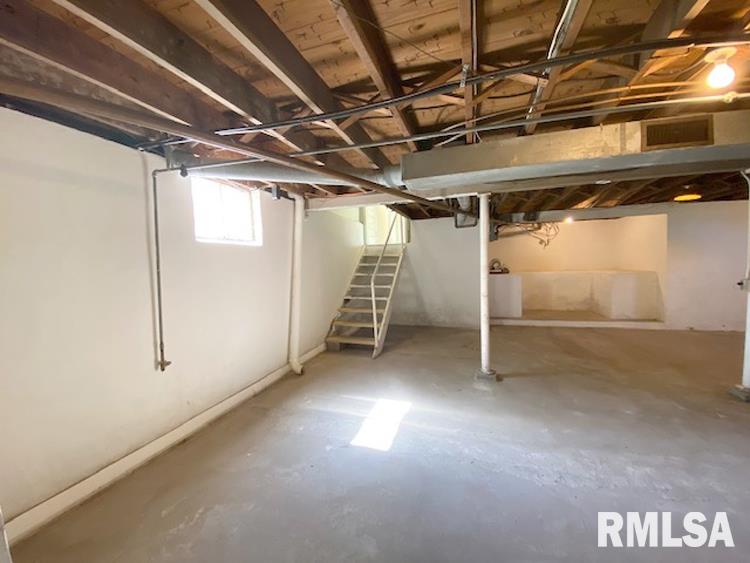 985 West Locust Street Canton, IL 61520 - Photo 36 of 50 Gallery Image 36
