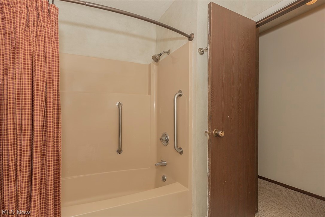 14860 Georgia Road Middlefield, OH 44062 - Photo 23 of 35
