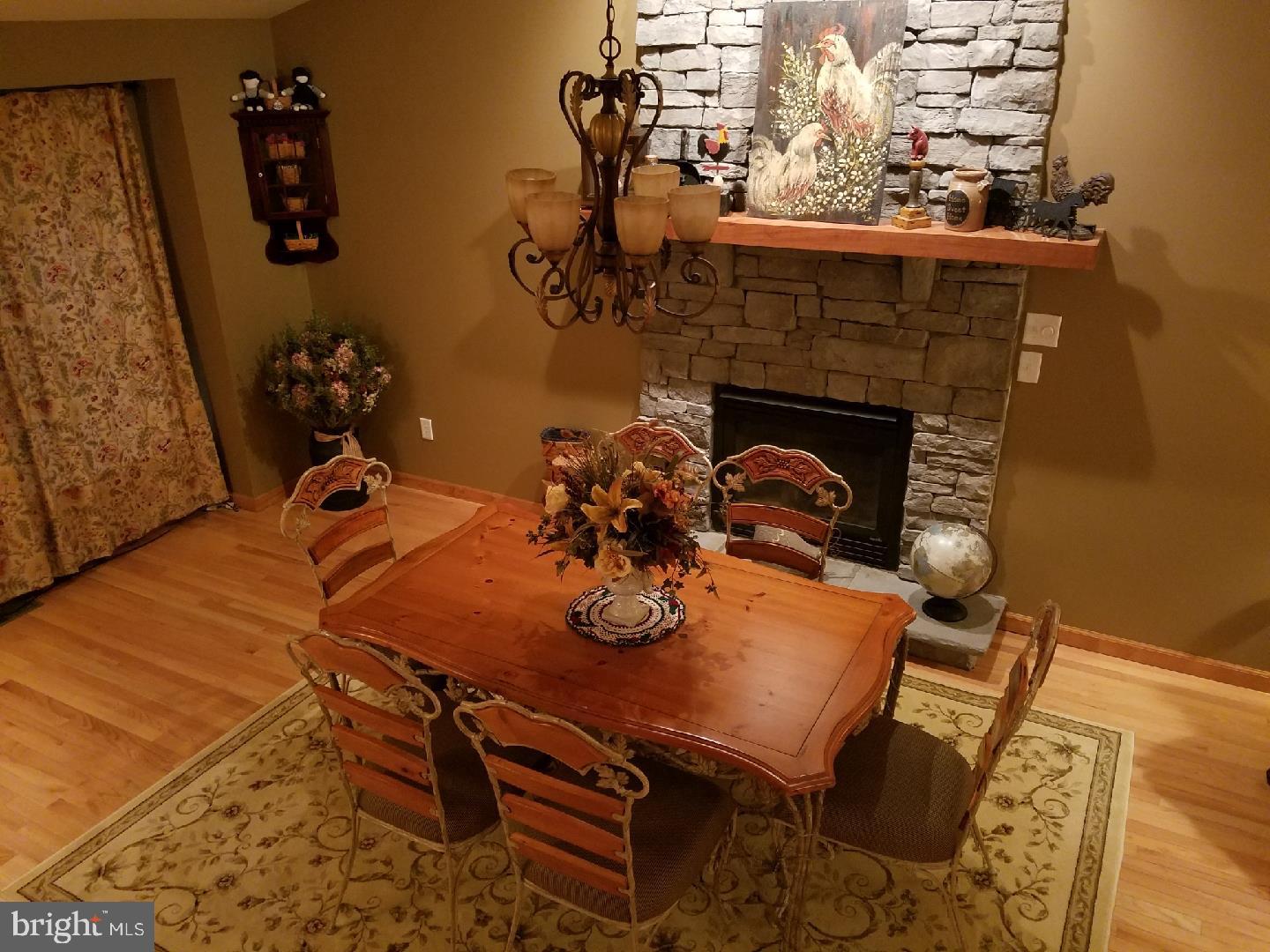 5 Point Of Wds Hazleton, PA 18202 - Photo 3 of 19 Gallery Image 3