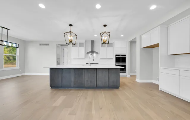 $795,860 | 3490 Mare Circle, Commerce Township, MI 48382