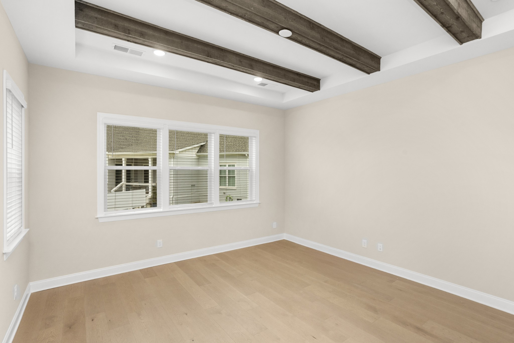 1939 Harmony Road Spring Hill, TN 37174 - Photo 21 of 50 an empty room with a window