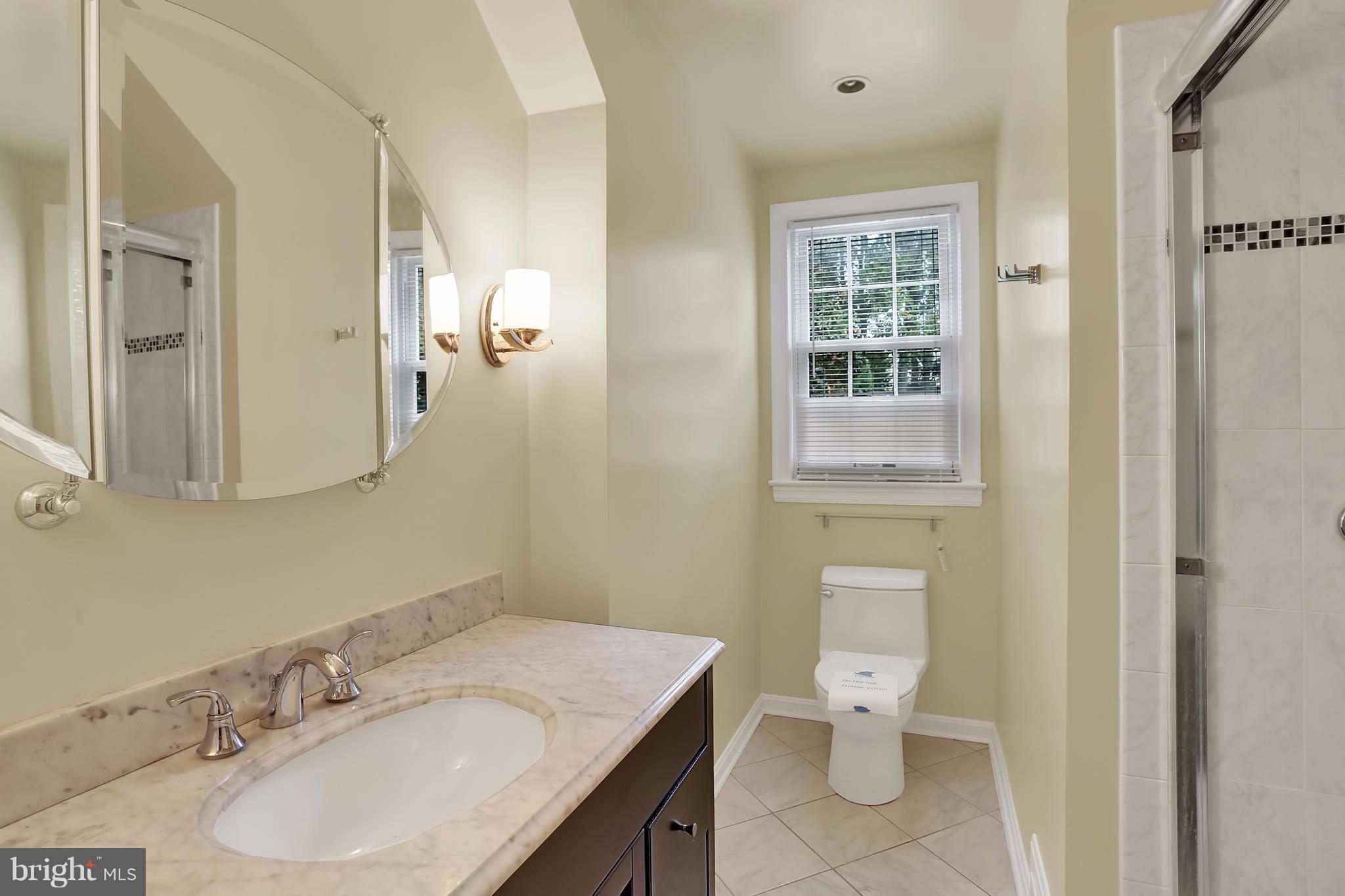 9408 Flower Avenue Silver Spring, MD 20901 - Photo 22 of 29 Upper level full bathroom