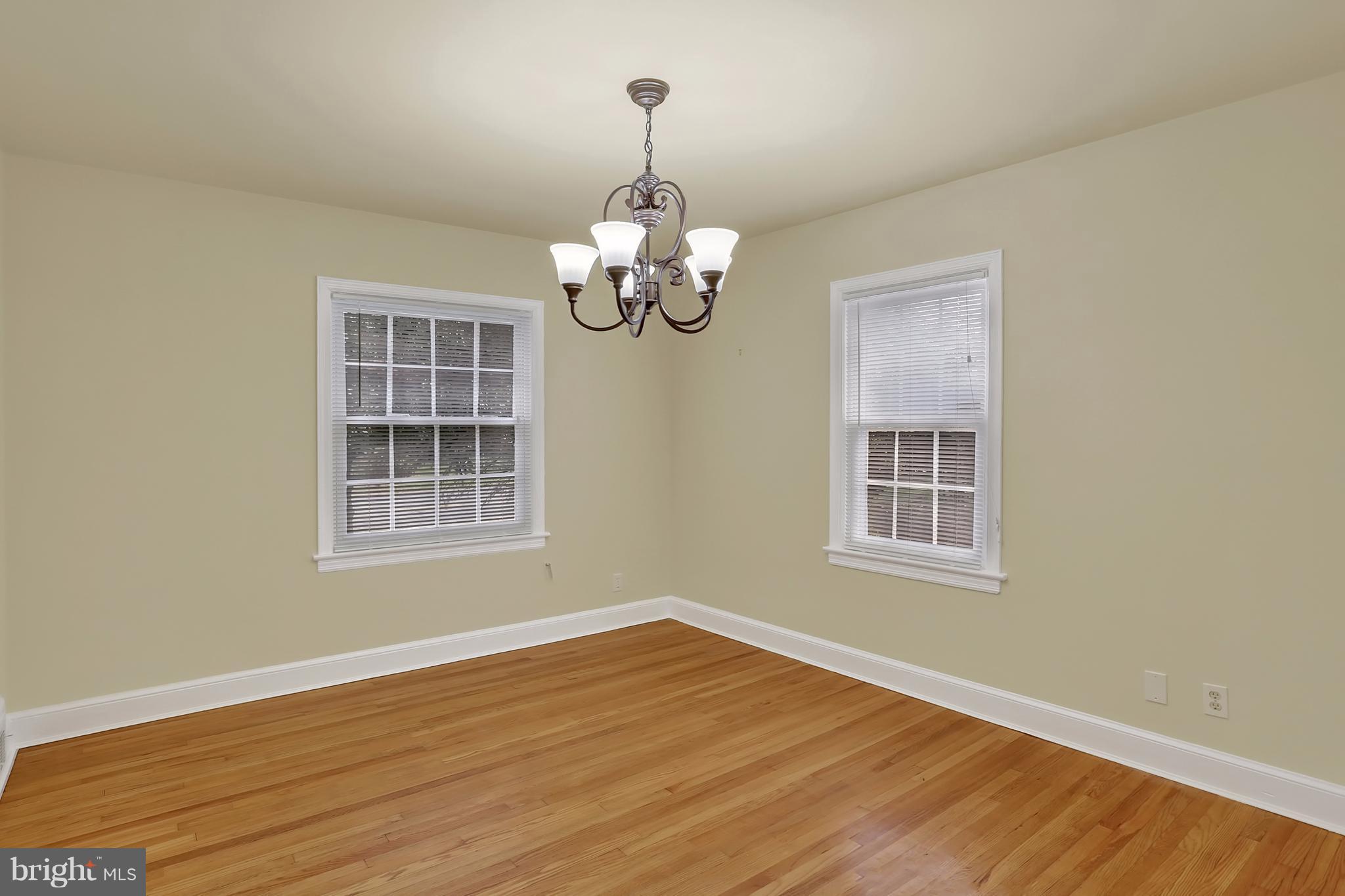 9408 Flower Avenue Silver Spring, MD 20901 - Photo 9 of 29 Dining Room