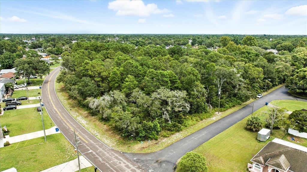 Linden Dr Spring Hill Spring Hill, FL 34608 - Photo 4 of 20