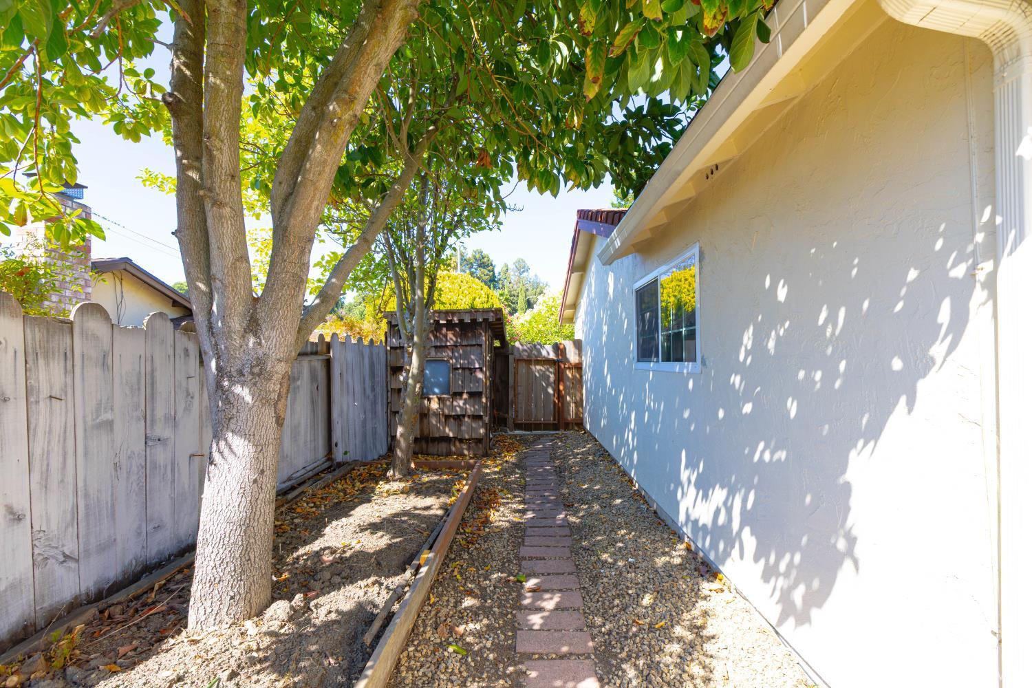 915 Seascape Circle Rodeo, CA 94572 - Photo 48 of 51 Gallery Image 48