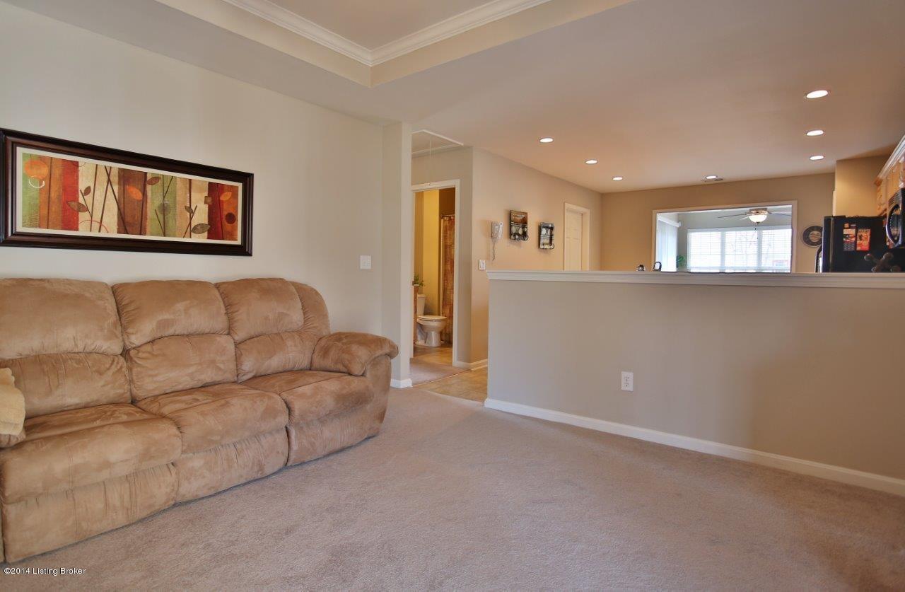 6408 Renate Road Louisville, KY 40291 - Photo 5 of 28 JI0A1595