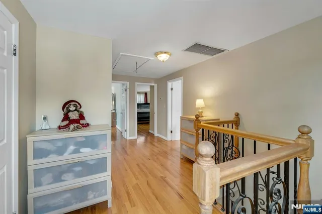 $999,000 | 232 West Midland Avenue, Paramus, NJ 07652