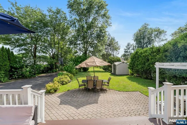 $999,000 | 232 West Midland Avenue, Paramus, NJ 07652