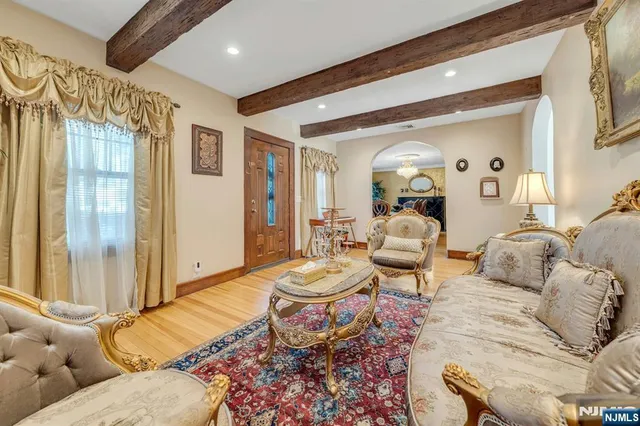 $999,000 | 232 West Midland Avenue, Paramus, NJ 07652