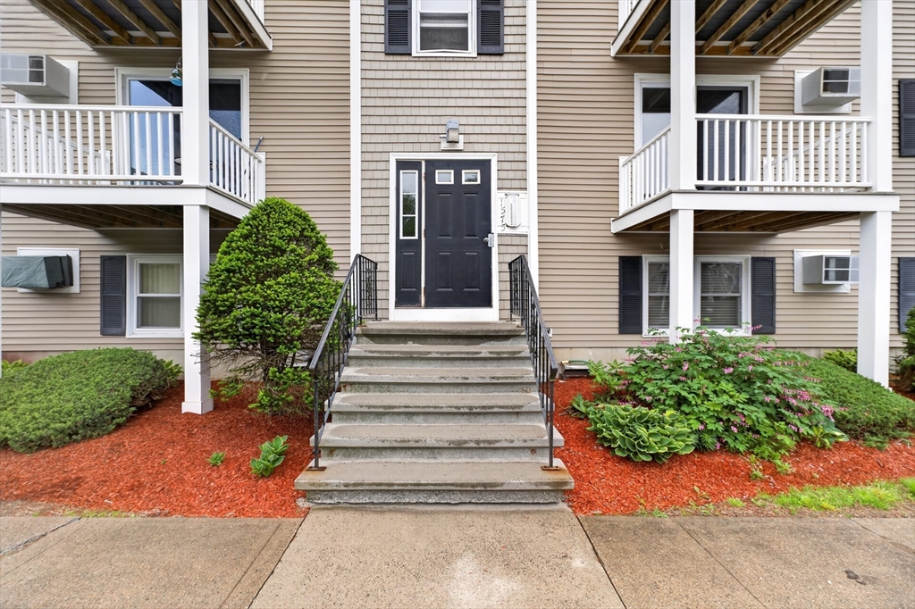 1575 Braley Road, Unit 28 New Bedford, MA 02745 - Photo 2 of 26