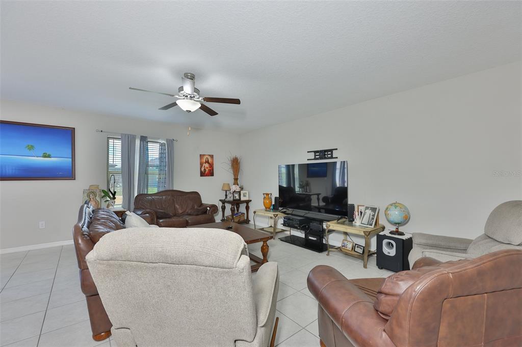 11503 Sage Canyon Dr. Riverview, FL 33578 - Photo 9 of 61