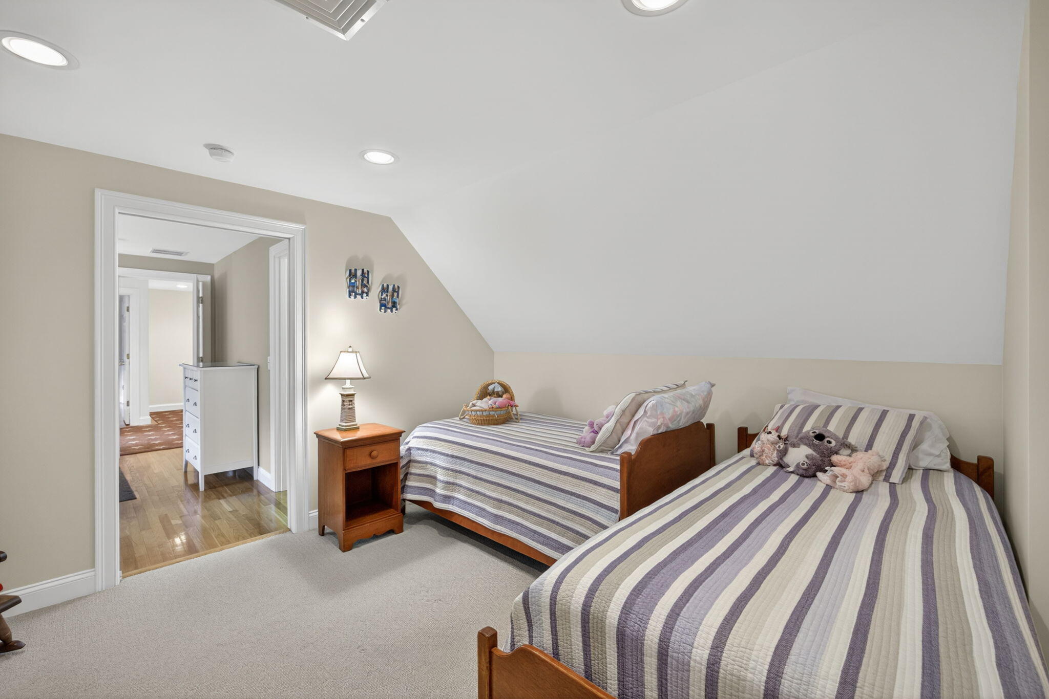 9 Bakers Pond Road South Dennis, MA 02660 - Photo 29 of 57 27-27-9L4A4484