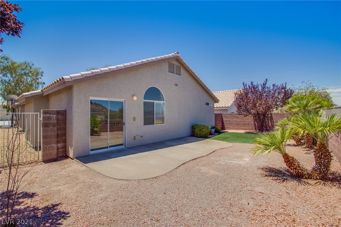 2284 Chestnut Ranch Avenue Henderson, NV 89052 - Photo 27 of 33 Gallery Image 27