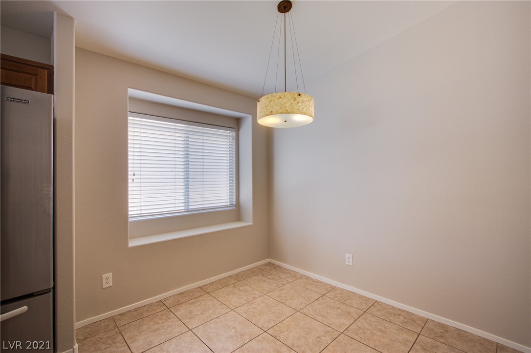 2284 Chestnut Ranch Avenue Henderson, NV 89052 - Photo 5 of 33 Gallery Image 5
