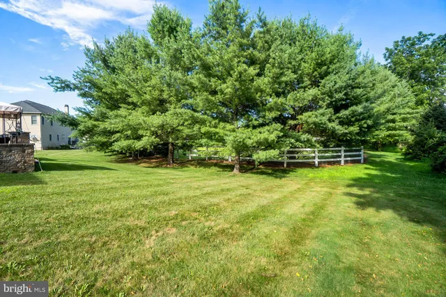 $880,000 | 4178 Rexford Drive, Bethlehem, PA 18020