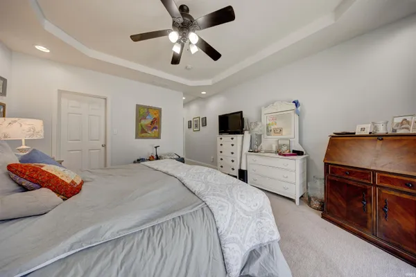 $539,900 | 813 Rudolph Lane, Santa Claus, IN 47579