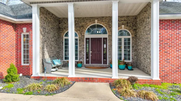 $539,900 | 813 Rudolph Lane, Santa Claus, IN 47579