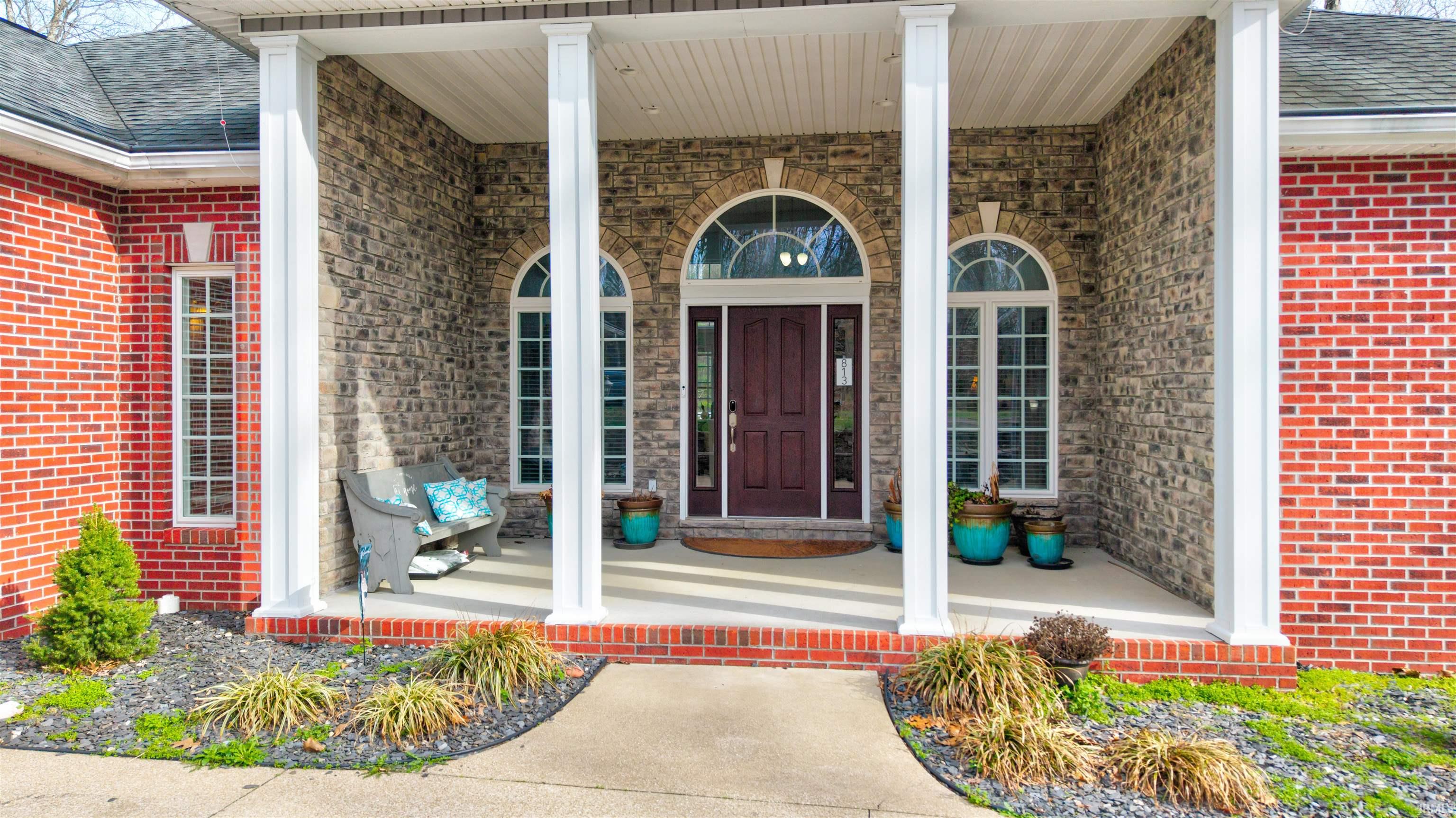 813 Rudolph Lane Santa Claus, IN 47579 - Photo 2 of 36